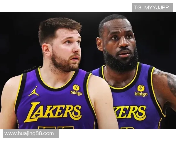 NBA风云：雄鹿六人签约调查与湖人四巨头计划解析